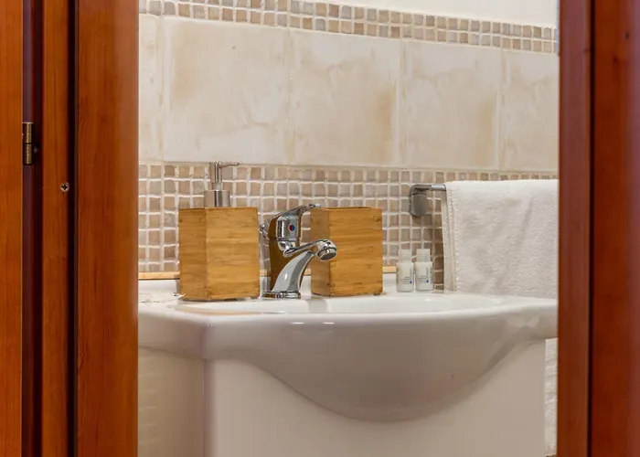 Bed & Breakfast Le Teste Di Moro Al Duomo 3*
