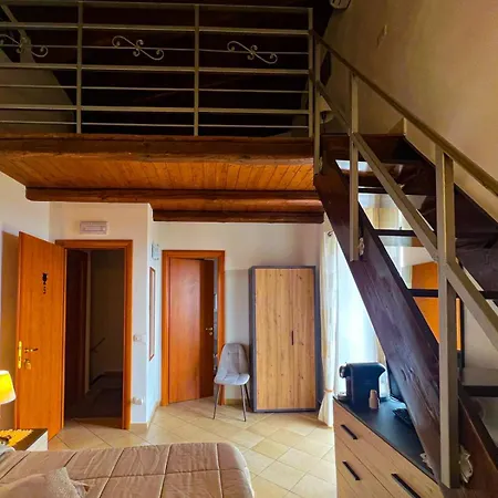 ベッド・アンド・ブレックファスト Le Teste Di Moro Al Duomo 3*