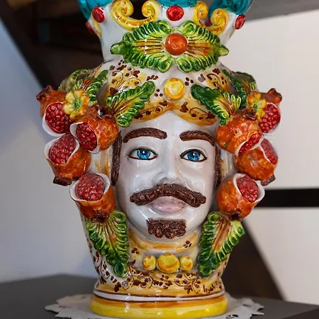 Le Teste Di Moro Al Duomo 3* アグリジェント