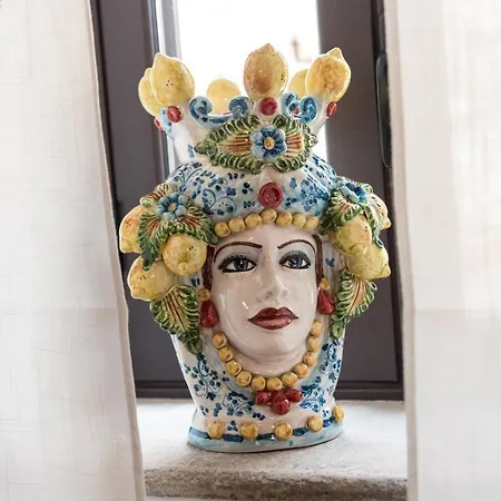 ベッド・アンド・ブレックファスト Le Teste Di Moro Al Duomo